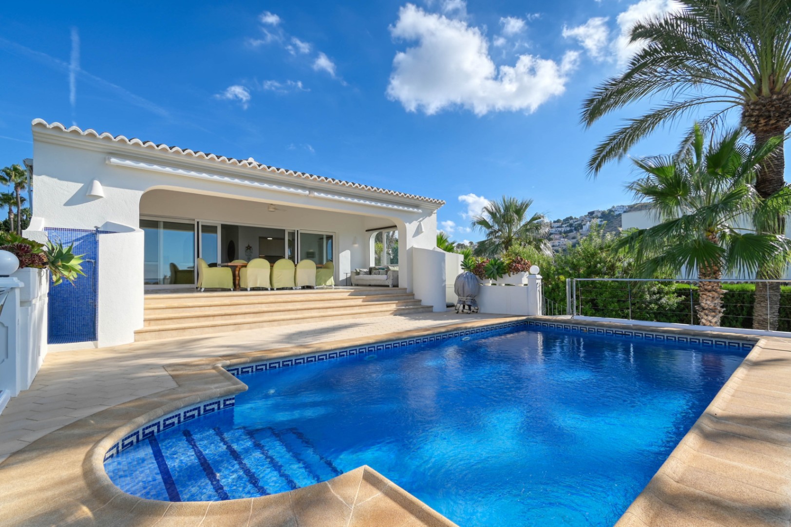 Villa méditerranéenne avec des vues spectaculaires sur la mer près d'El Portet, Moraira