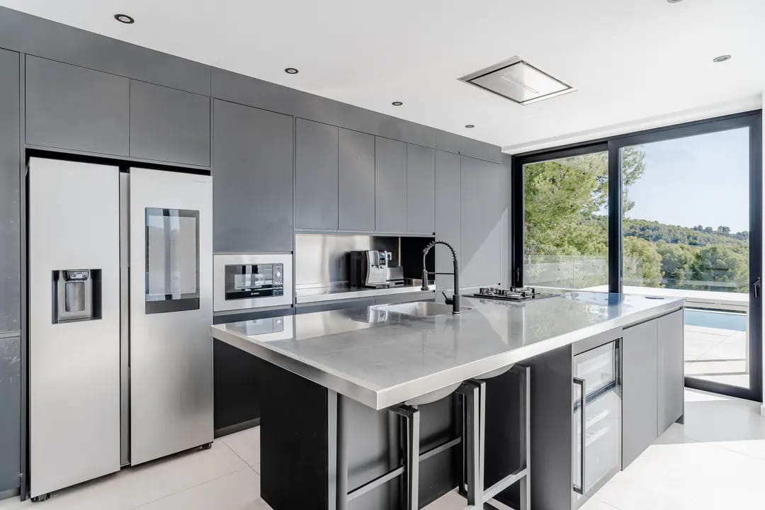 Villa de luxe à Benitachell : espace et intimité près de Moraira