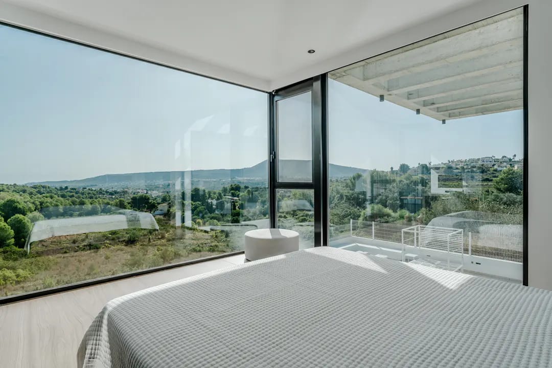 Villa de luxe à Benitachell : espace et intimité près de Moraira