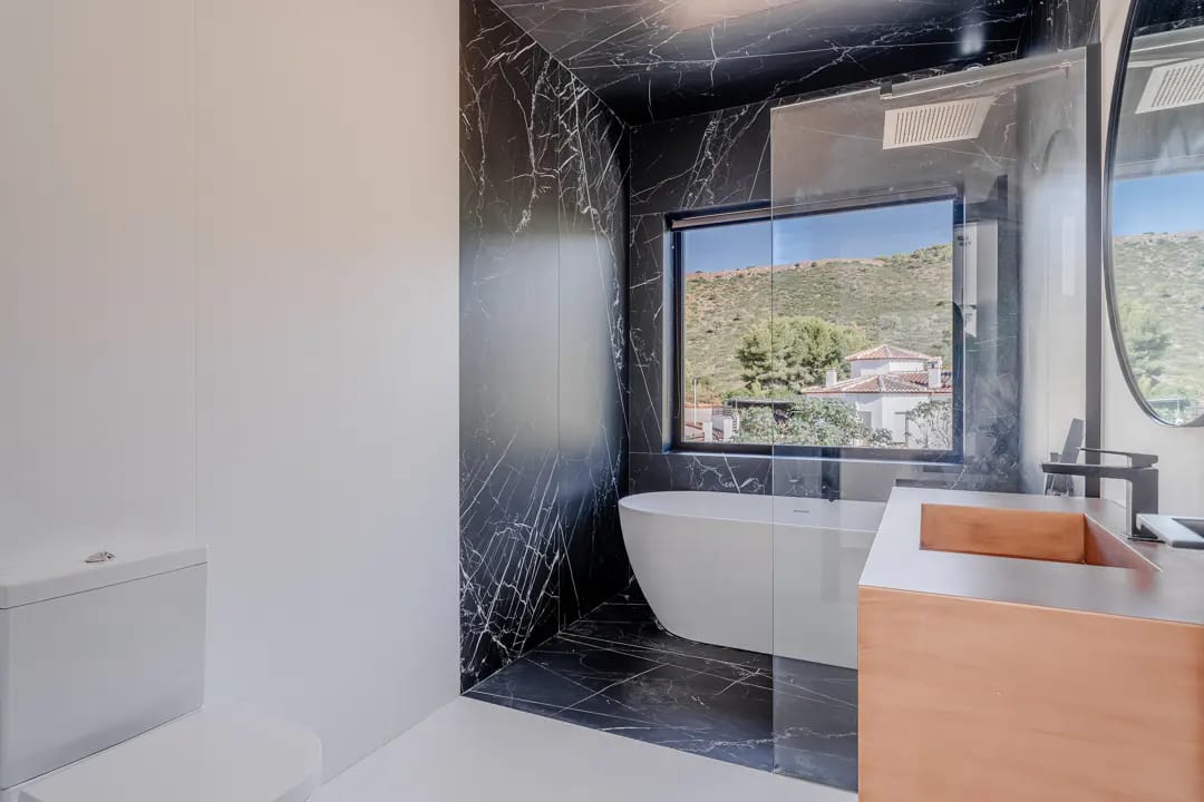 Villa de luxe à Benitachell : espace et intimité près de Moraira