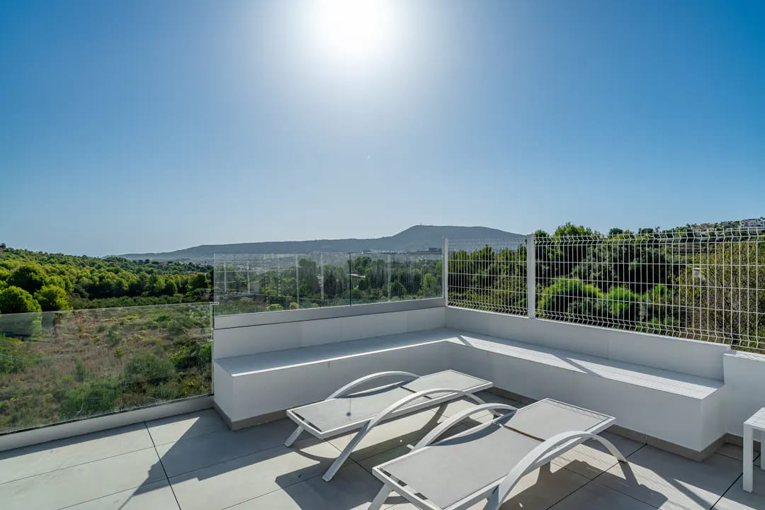 Villa de luxe à Benitachell : espace et intimité près de Moraira